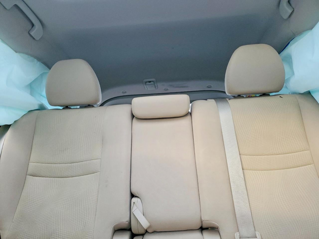 2016 NISSAN ROGUE S photo 10