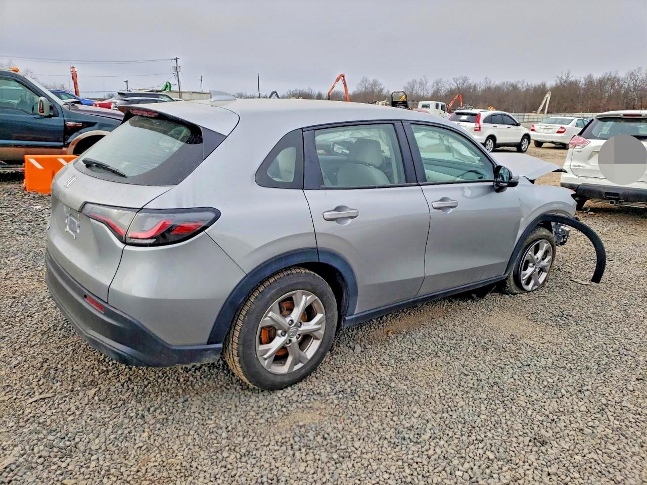 2024 HONDA HR-V LX photo 3