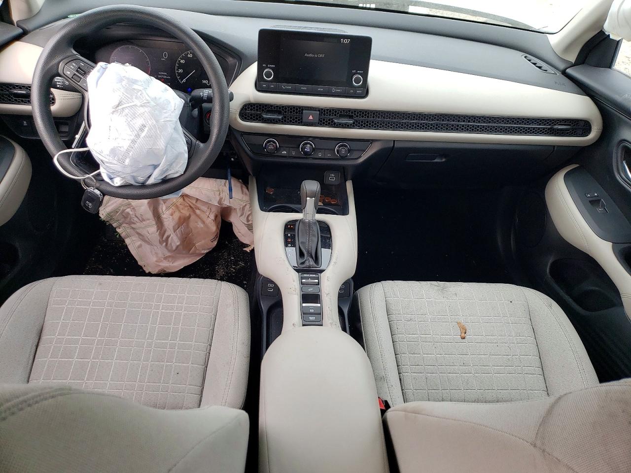 2024 HONDA HR-V LX photo 8