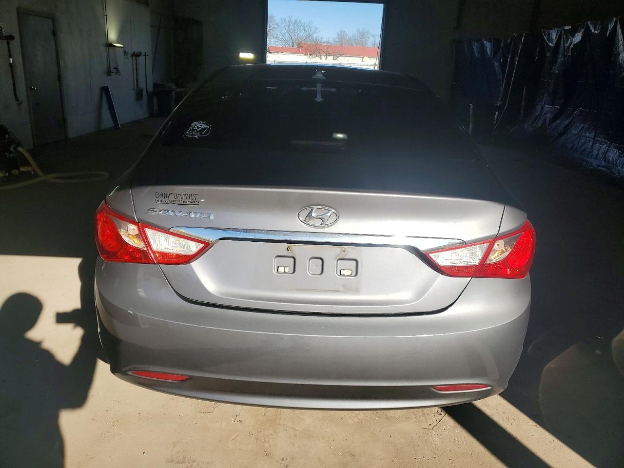 2012 HYUNDAI SONATA GLS photo 16
