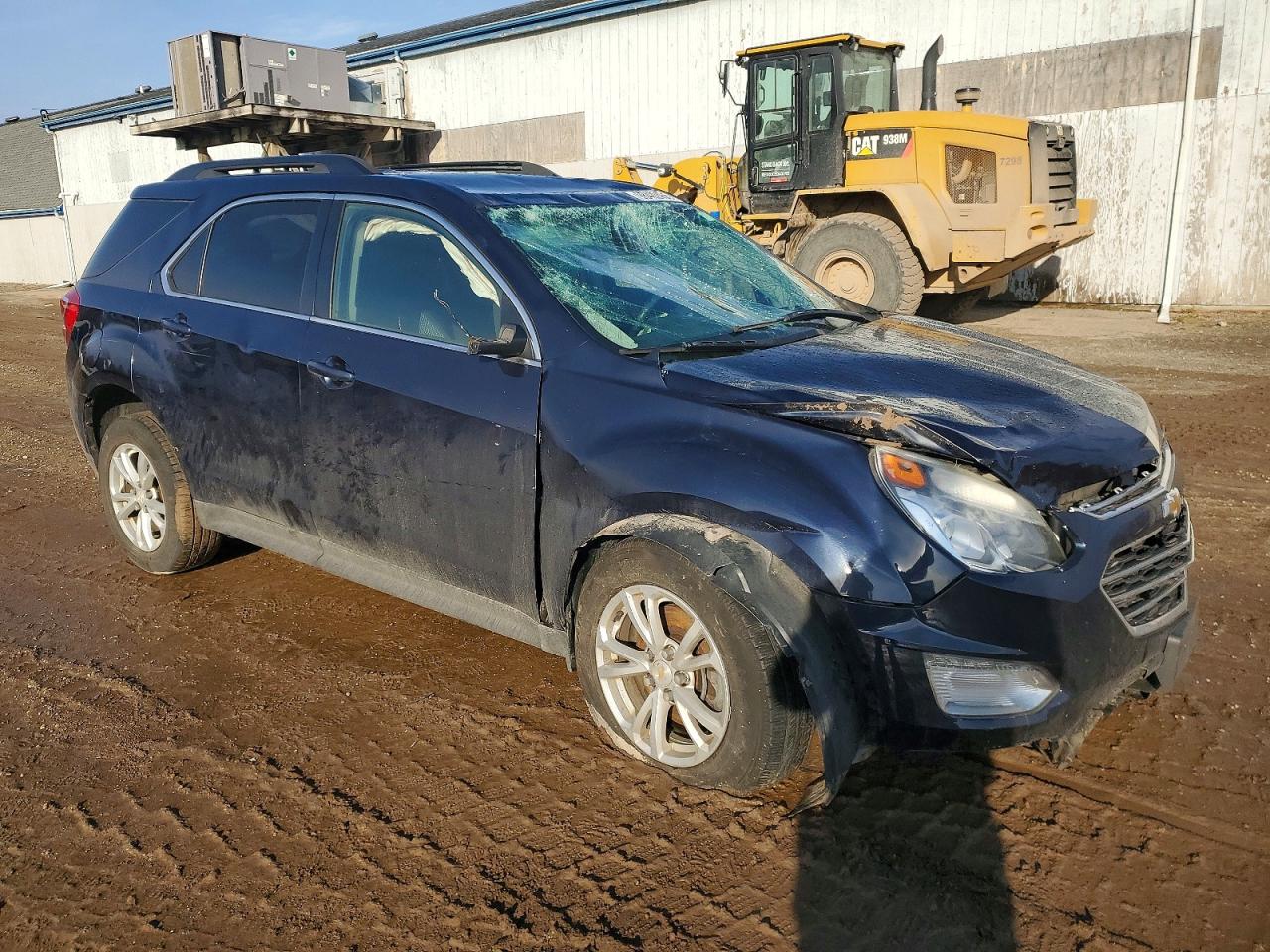 2016 CHEVROLET EQUINOX LT photo 4
