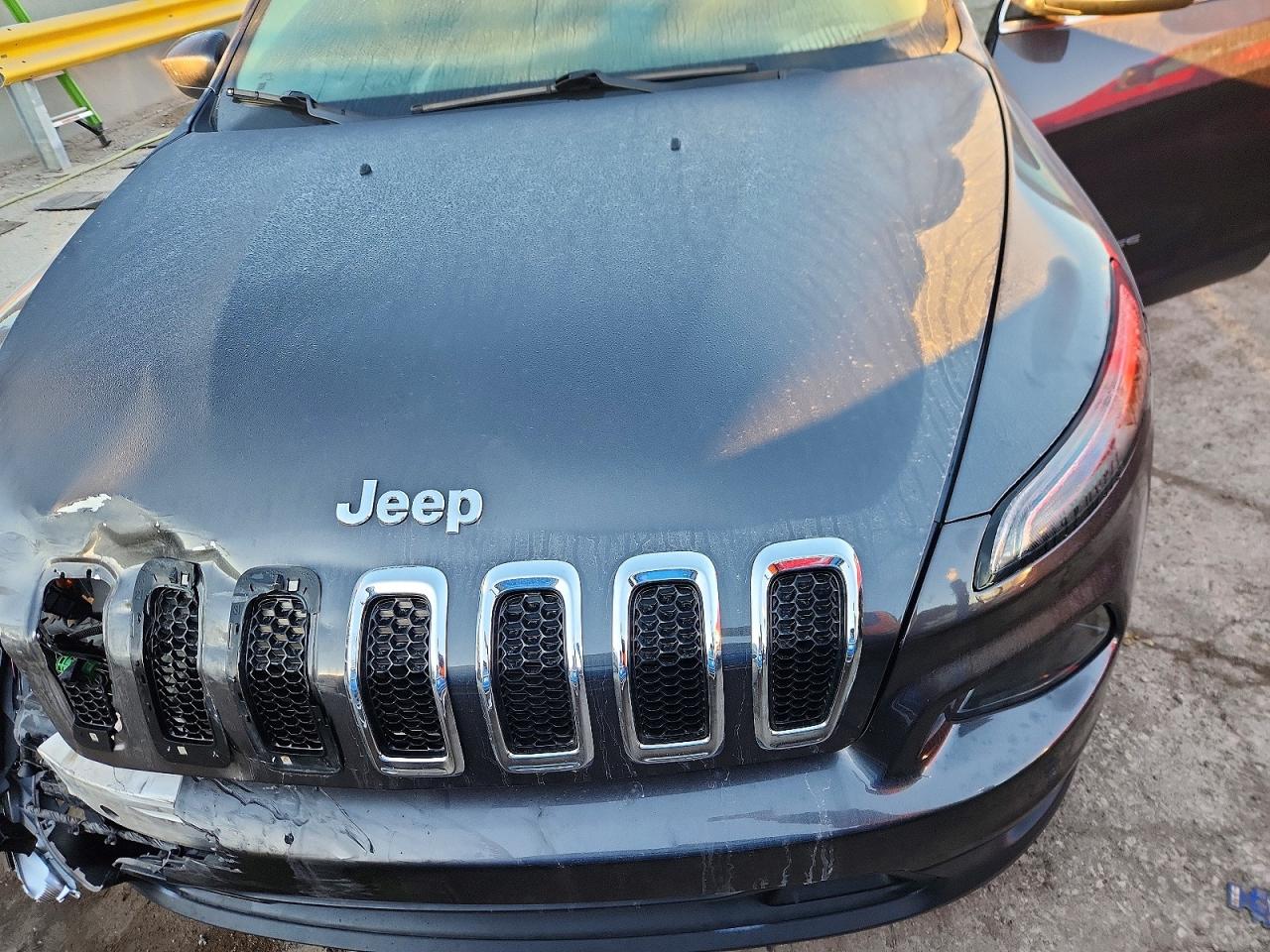 2017 JEEP CHEROKEE LATITUDE photo 11