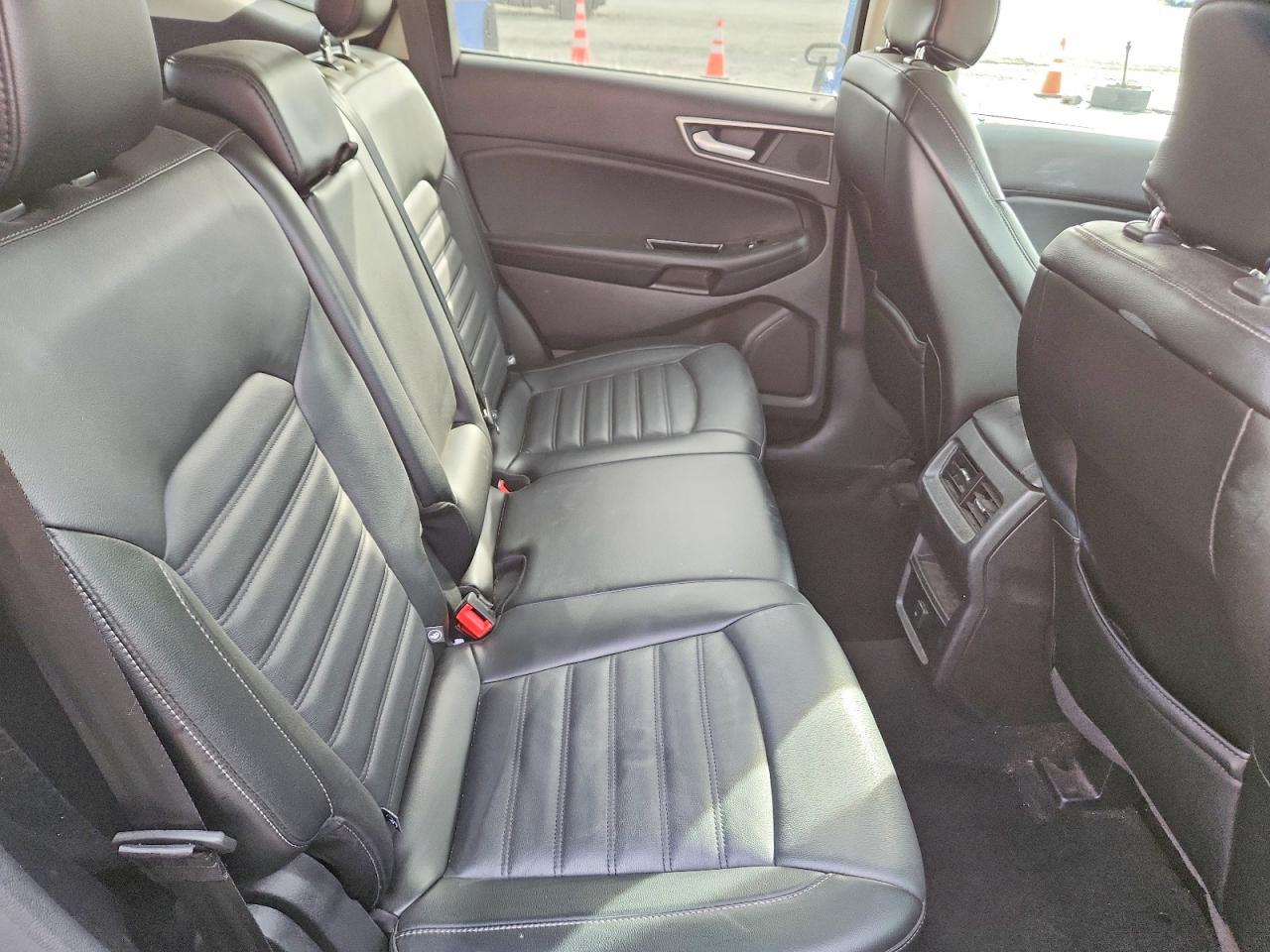 2018 FORD EDGE SEL photo 11