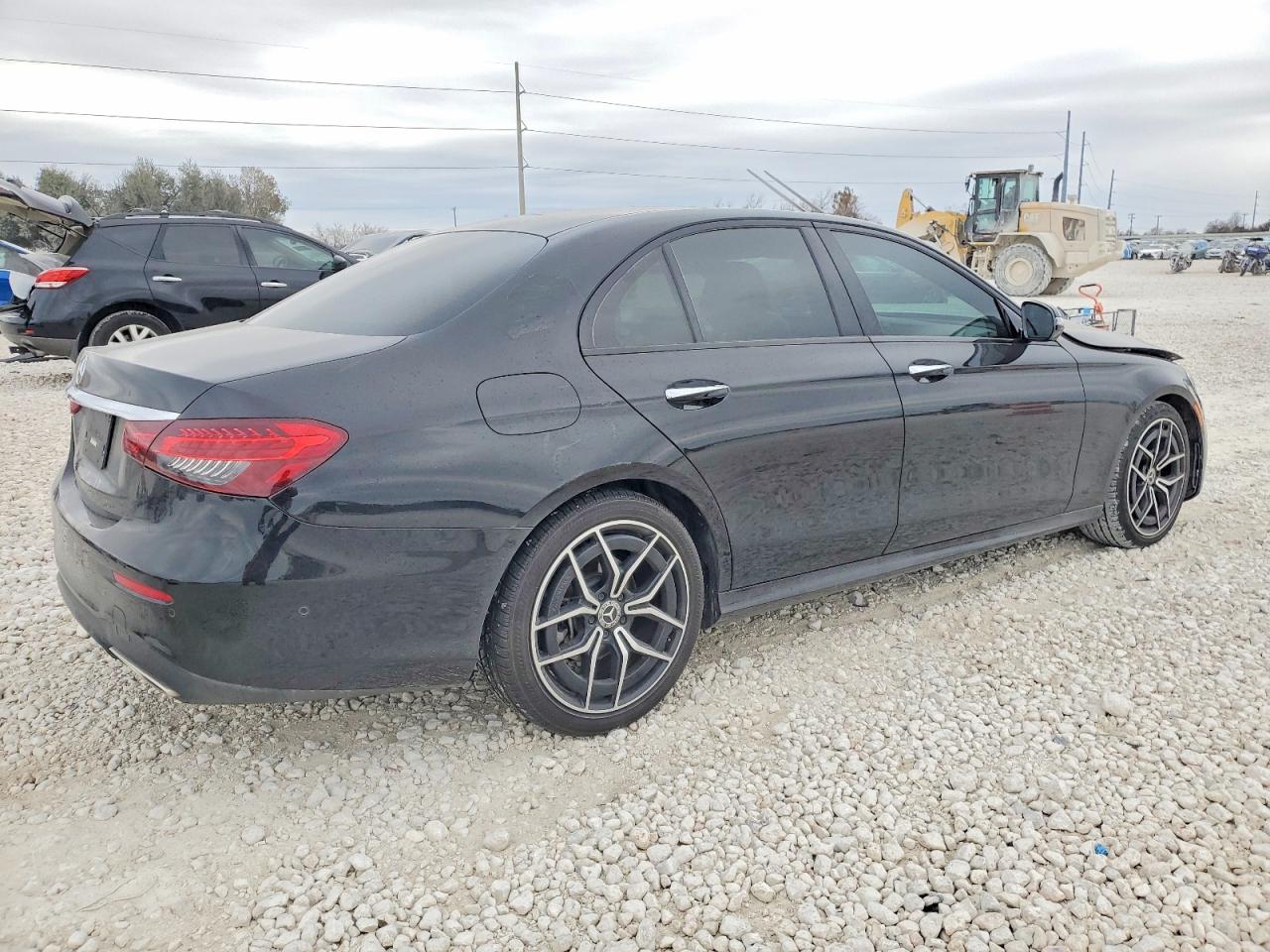 2021 MERCEDES-BENZ E 350 photo 3