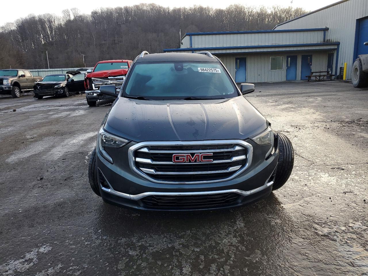 2020 GMC TERRAIN SLT photo 9