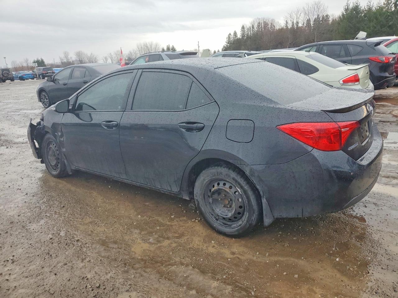 2018 TOYOTA COROLLA L photo 2