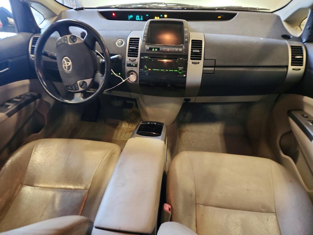 2009 TOYOTA PRIUS photo 8