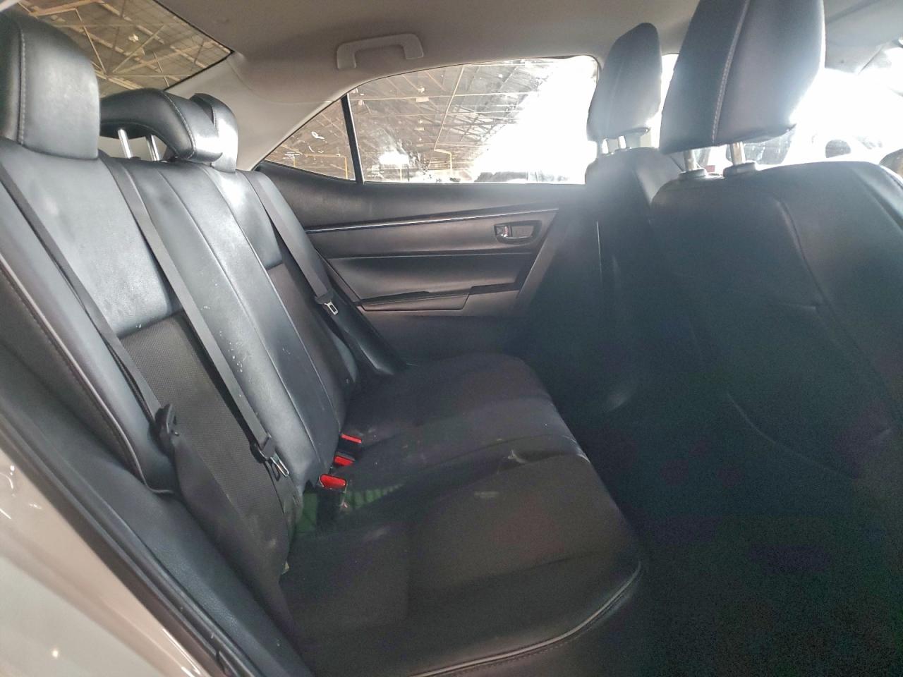 2014 TOYOTA COROLLA L photo 10