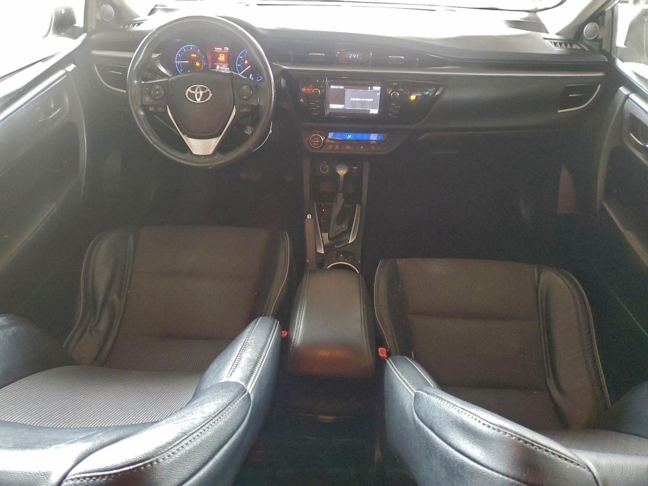 2014 TOYOTA COROLLA L photo 8