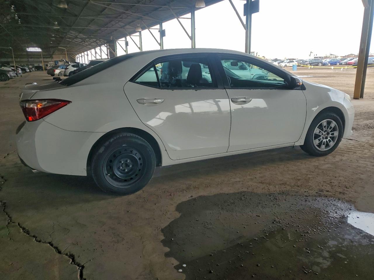 2014 TOYOTA COROLLA L photo 3