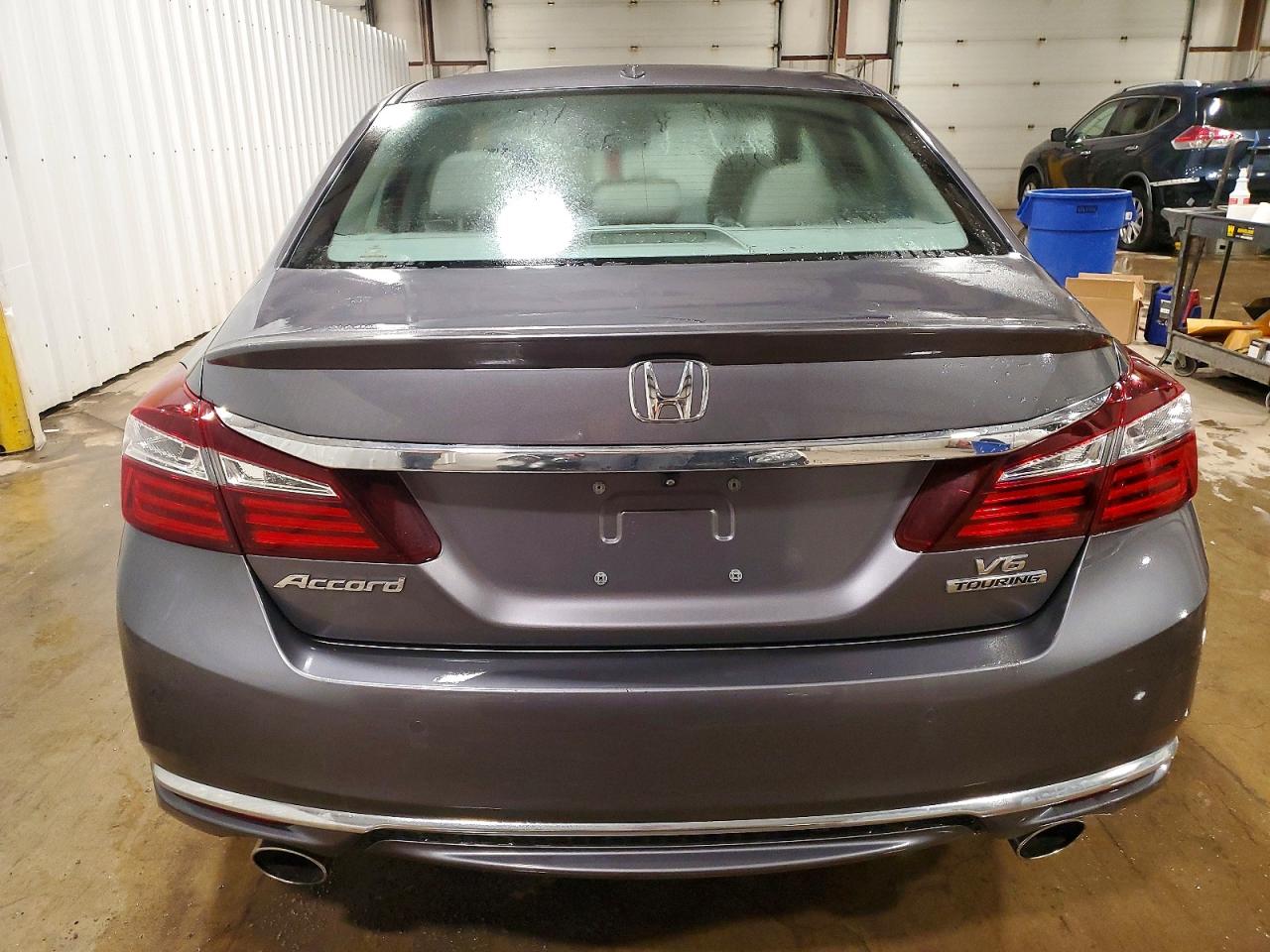 2016 HONDA ACCORD TOURING photo 6