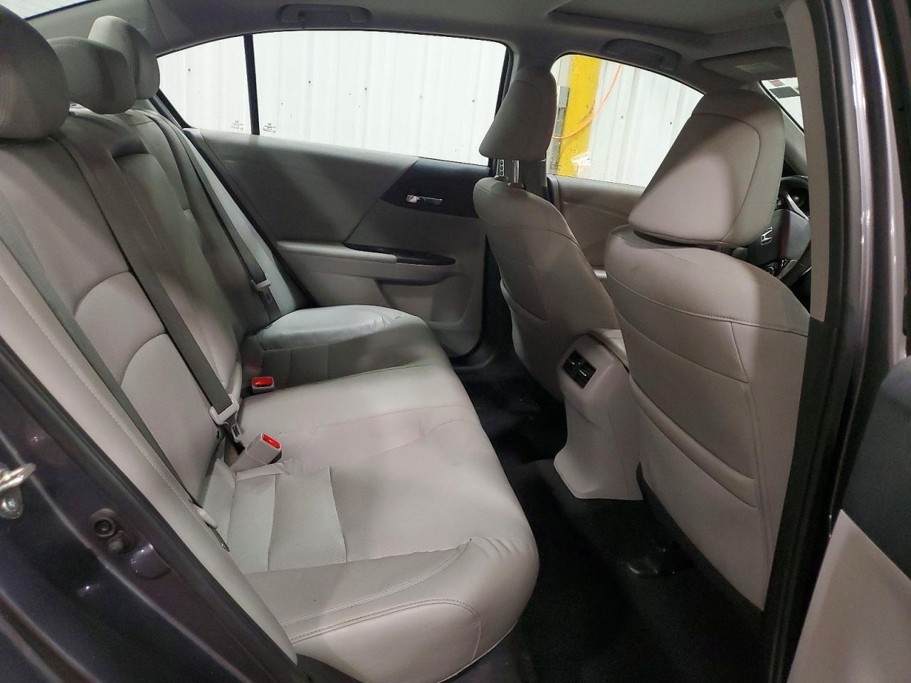 2016 HONDA ACCORD TOURING photo 10