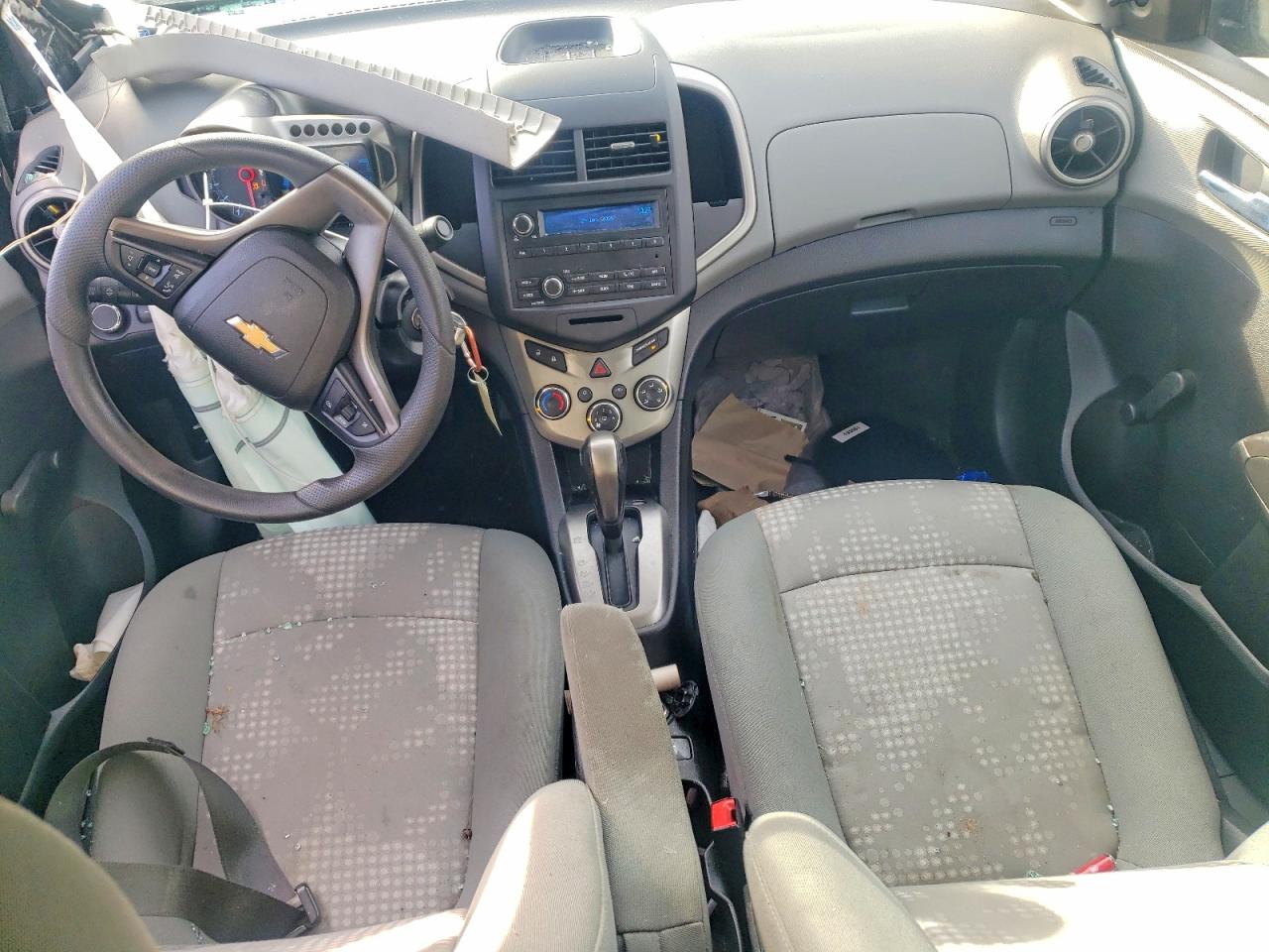 2014 CHEVROLET SONIC LS photo 8