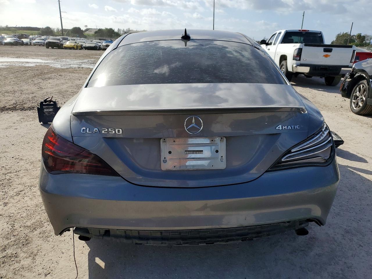 2018 MERCEDES-BENZ CLA 250 4MATIC photo 6