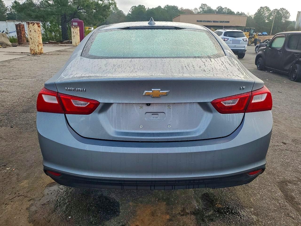 2023 CHEVROLET MALIBU LT photo 6