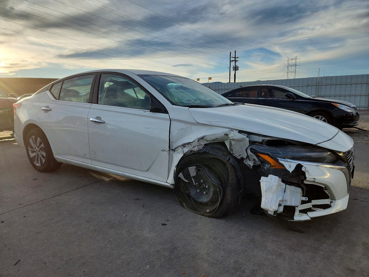 2024 NISSAN ALTIMA S photo 4