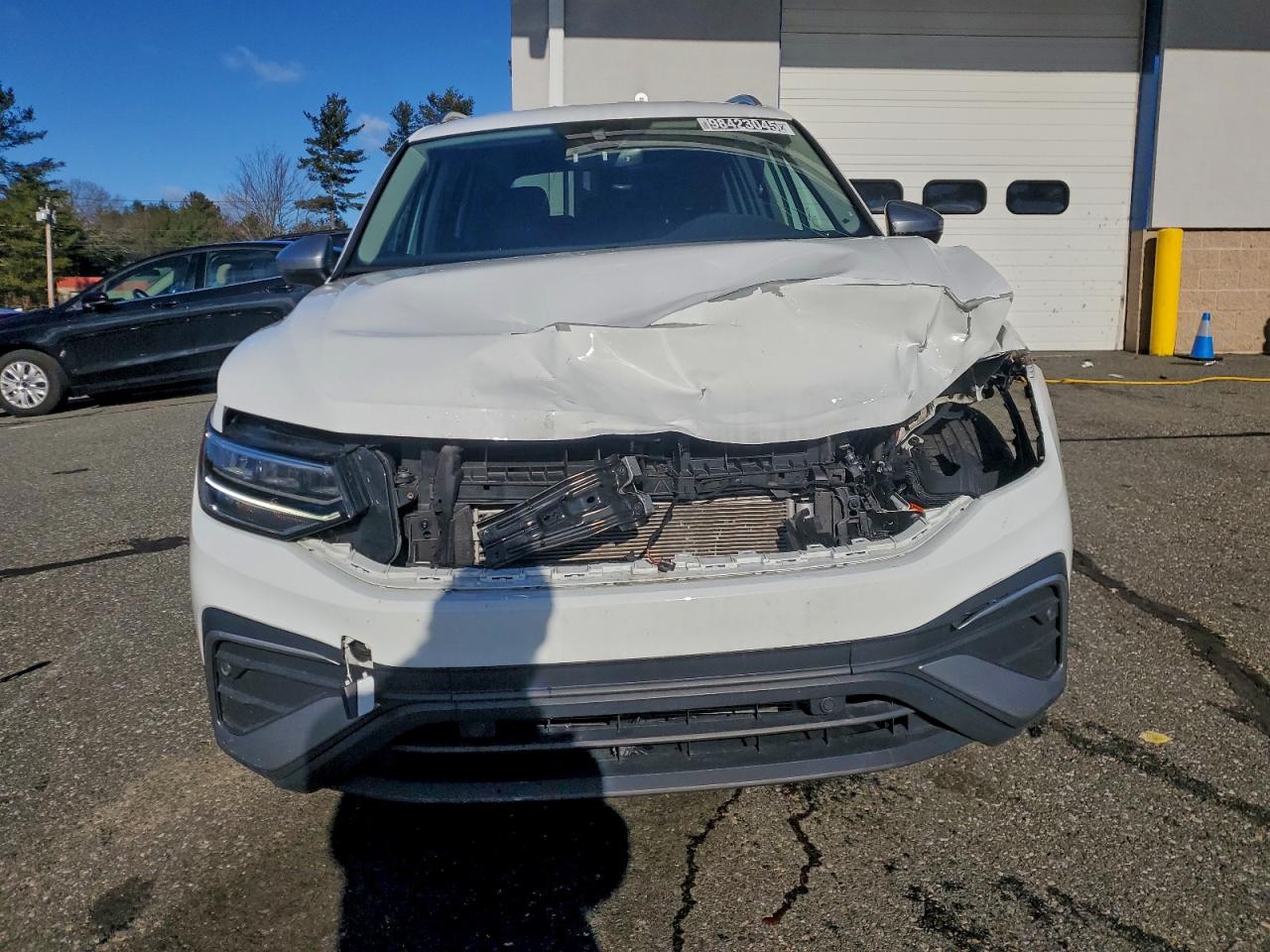 2024 VOLKSWAGEN TIGUAN SE photo 5