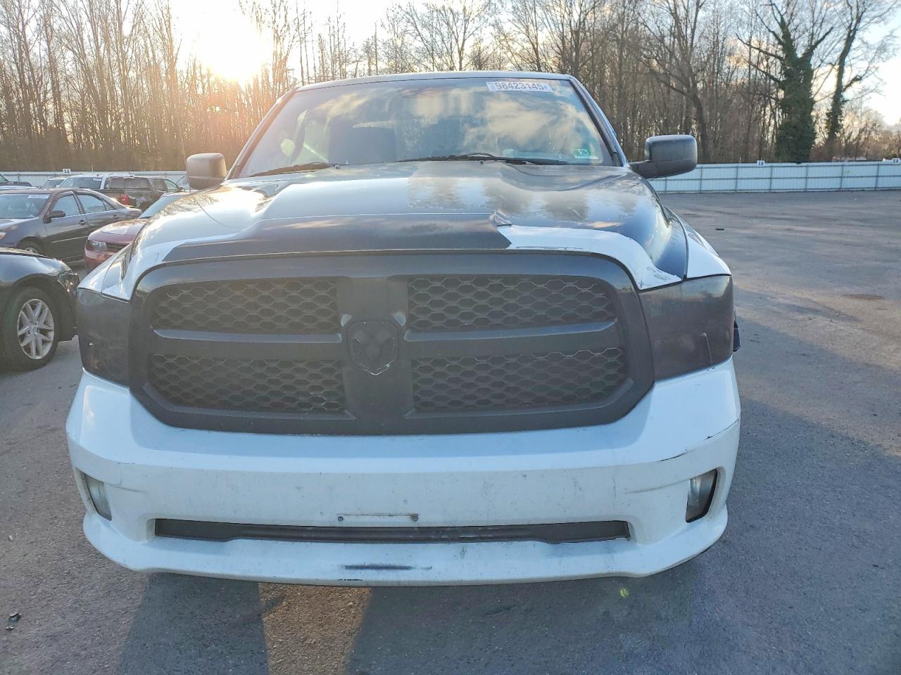 2013 RAM 1500 ST photo 5