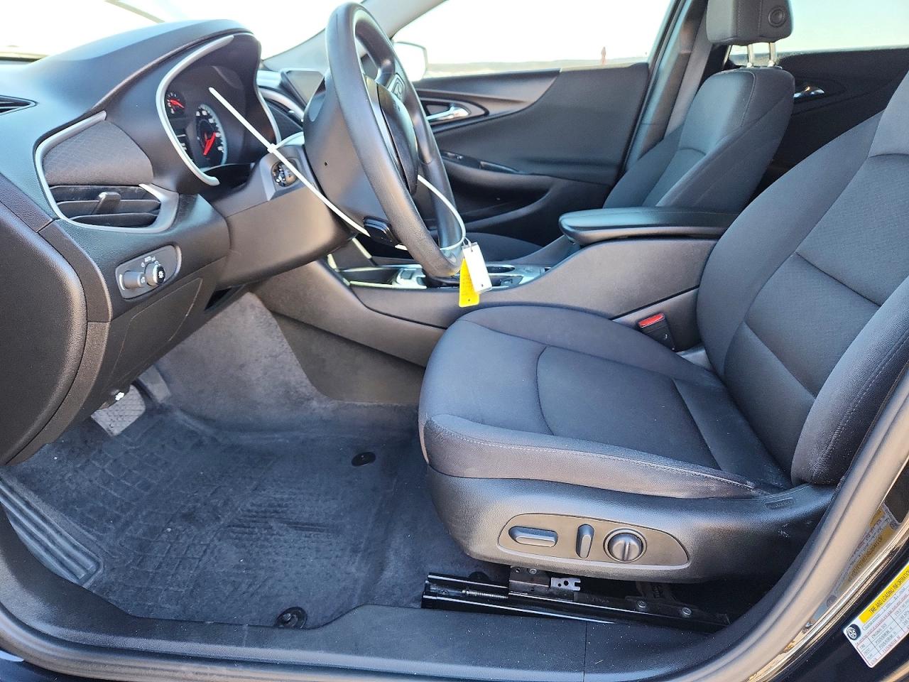 2022 CHEVROLET MALIBU LT photo 7