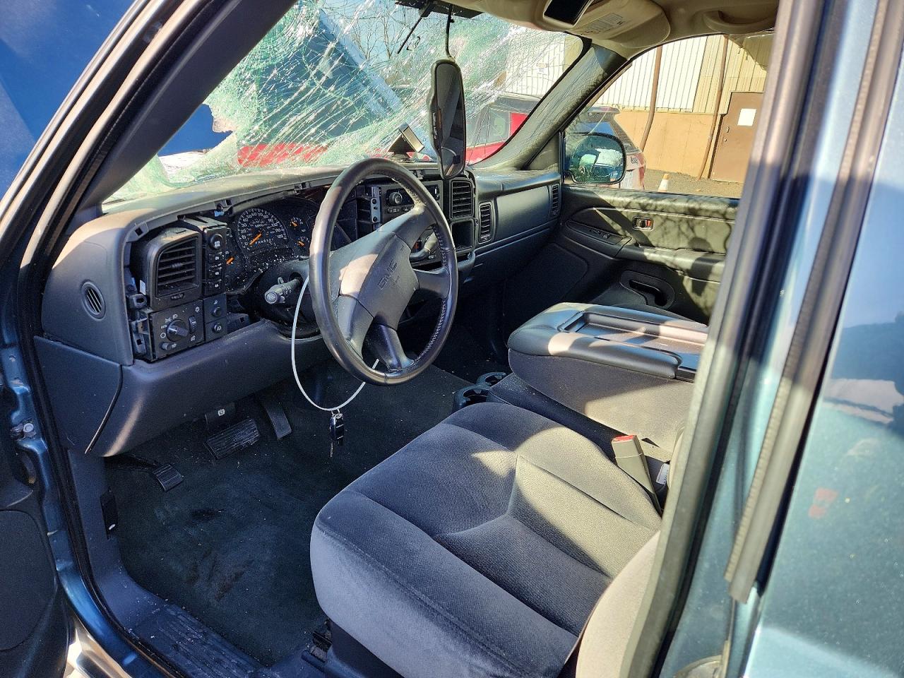 2007 GMC NEW SIERRA K1500 CLASSIC photo 8