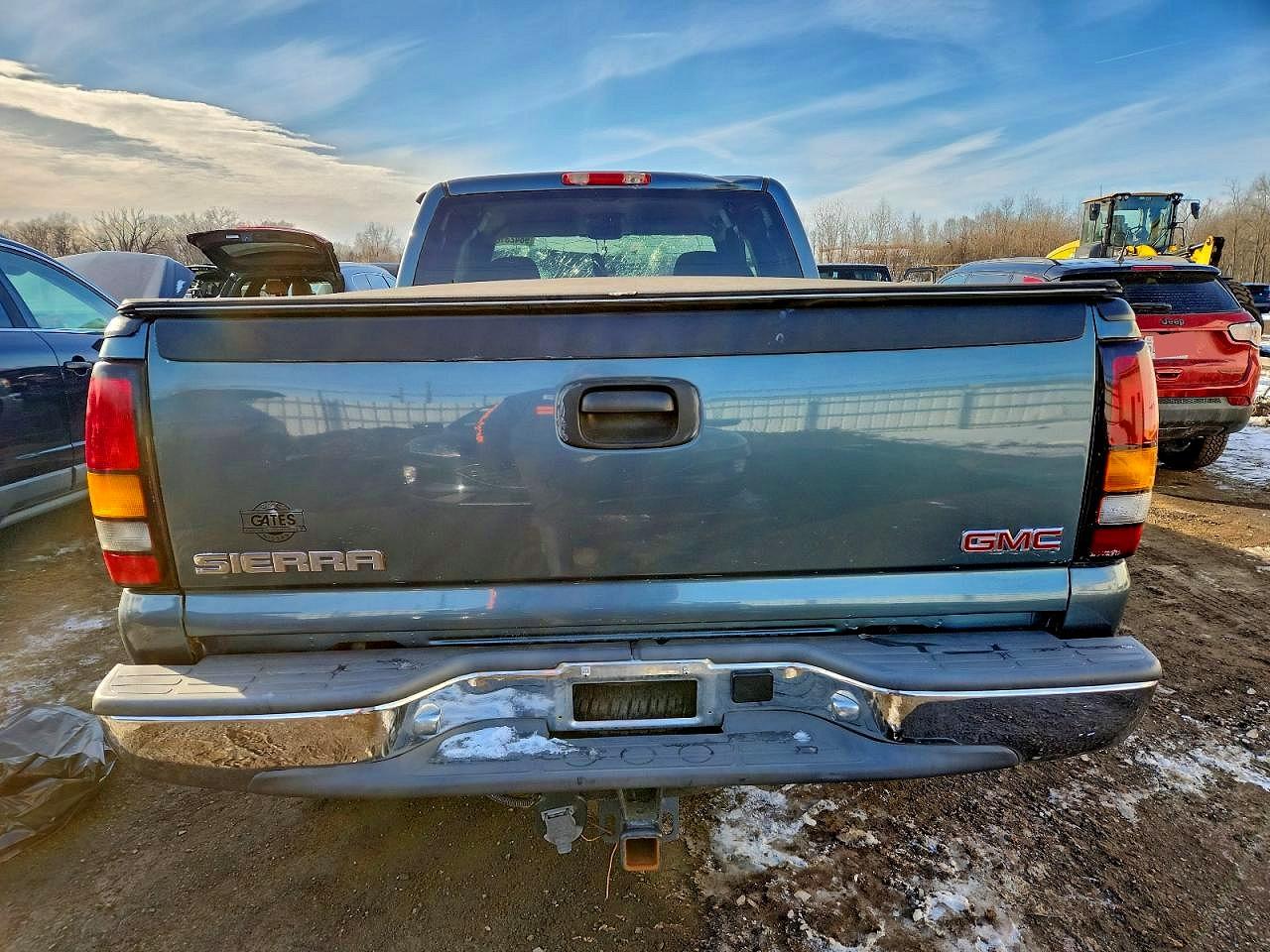 2007 GMC NEW SIERRA K1500 CLASSIC photo 6