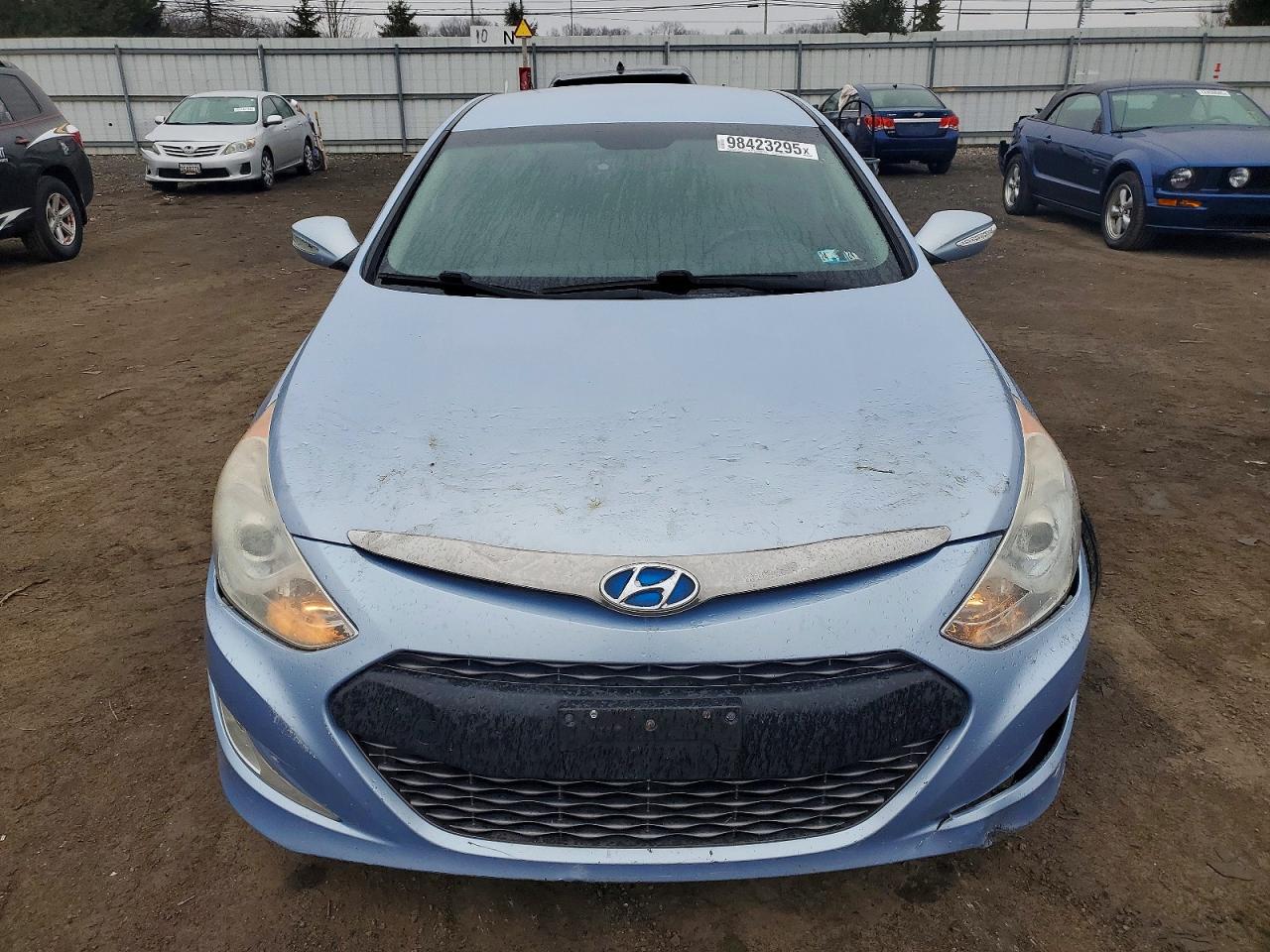 2013 HYUNDAI SONATA photo 5