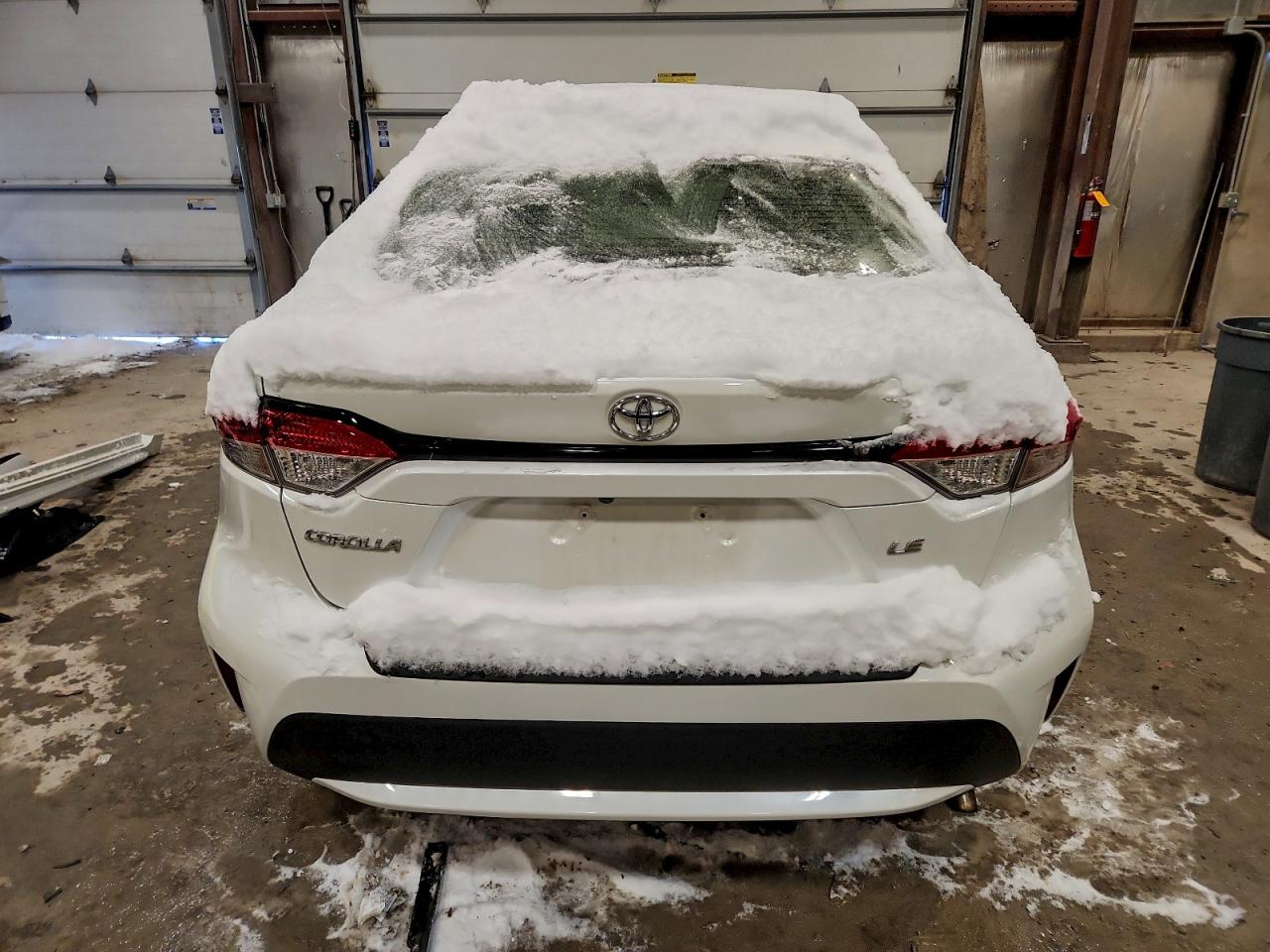 2020 TOYOTA COROLLA LE photo 6