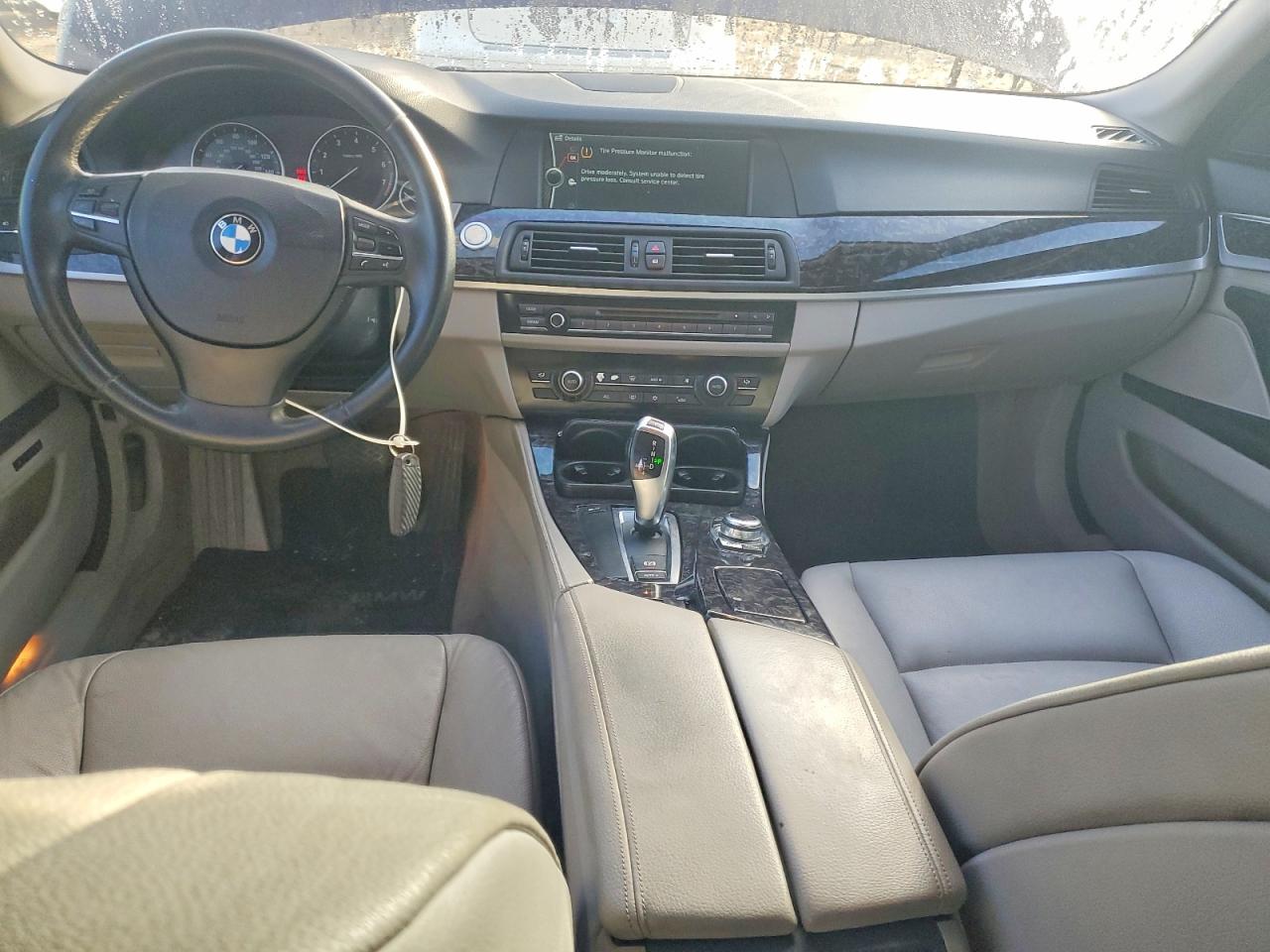 2011 BMW 535 I photo 8