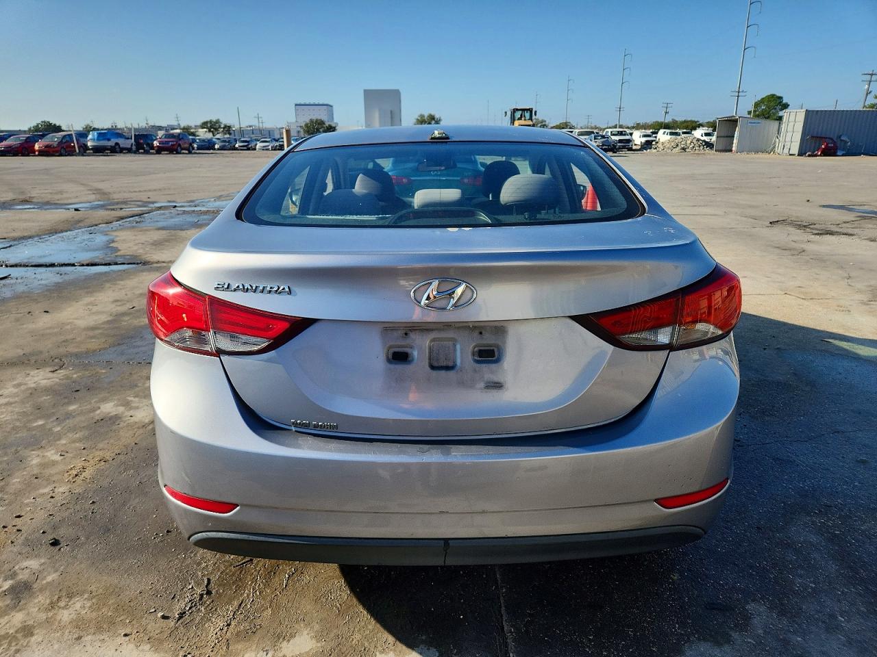 2016 HYUNDAI ELANTRA SE photo 6