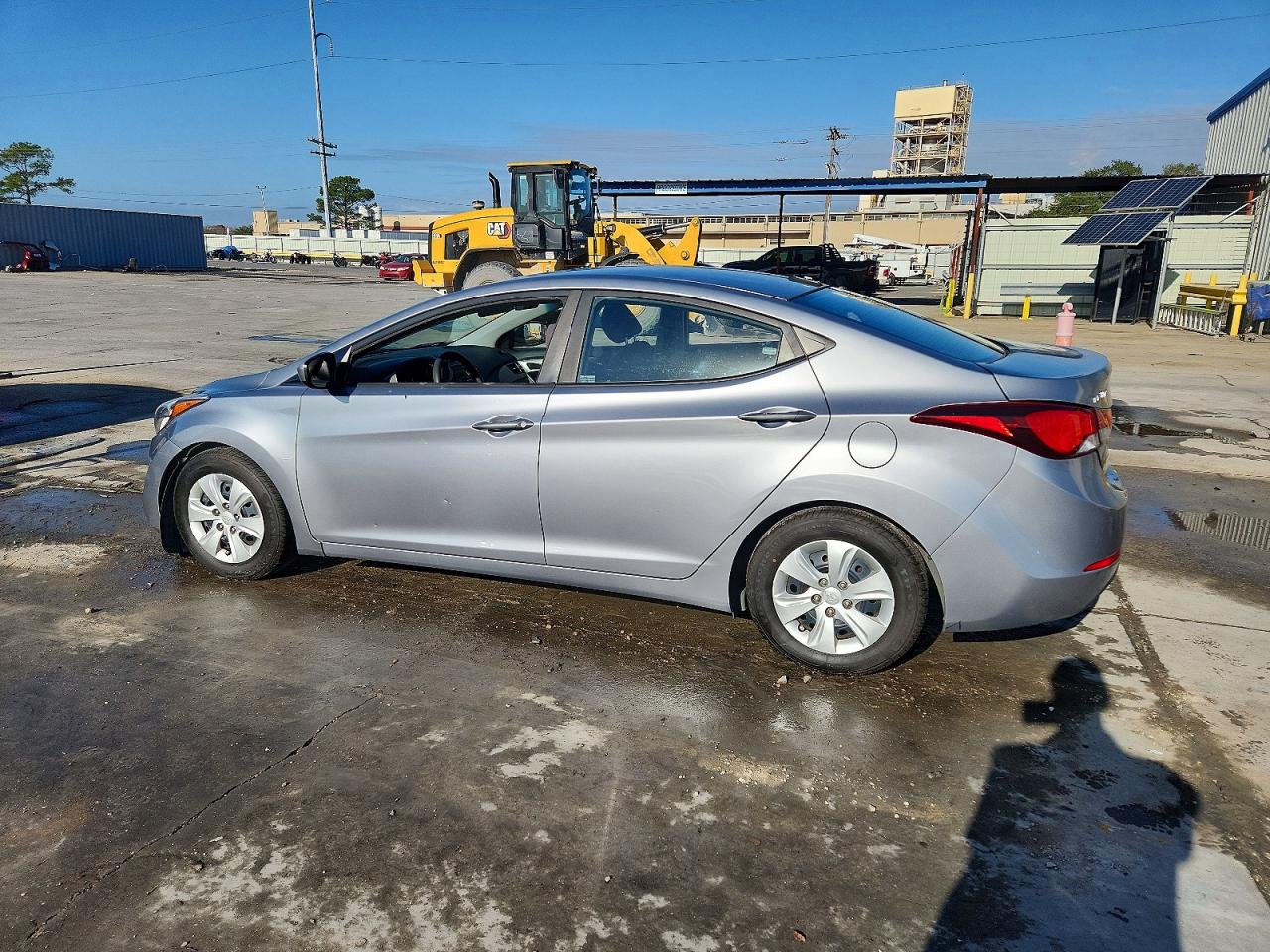 2016 HYUNDAI ELANTRA SE photo 2