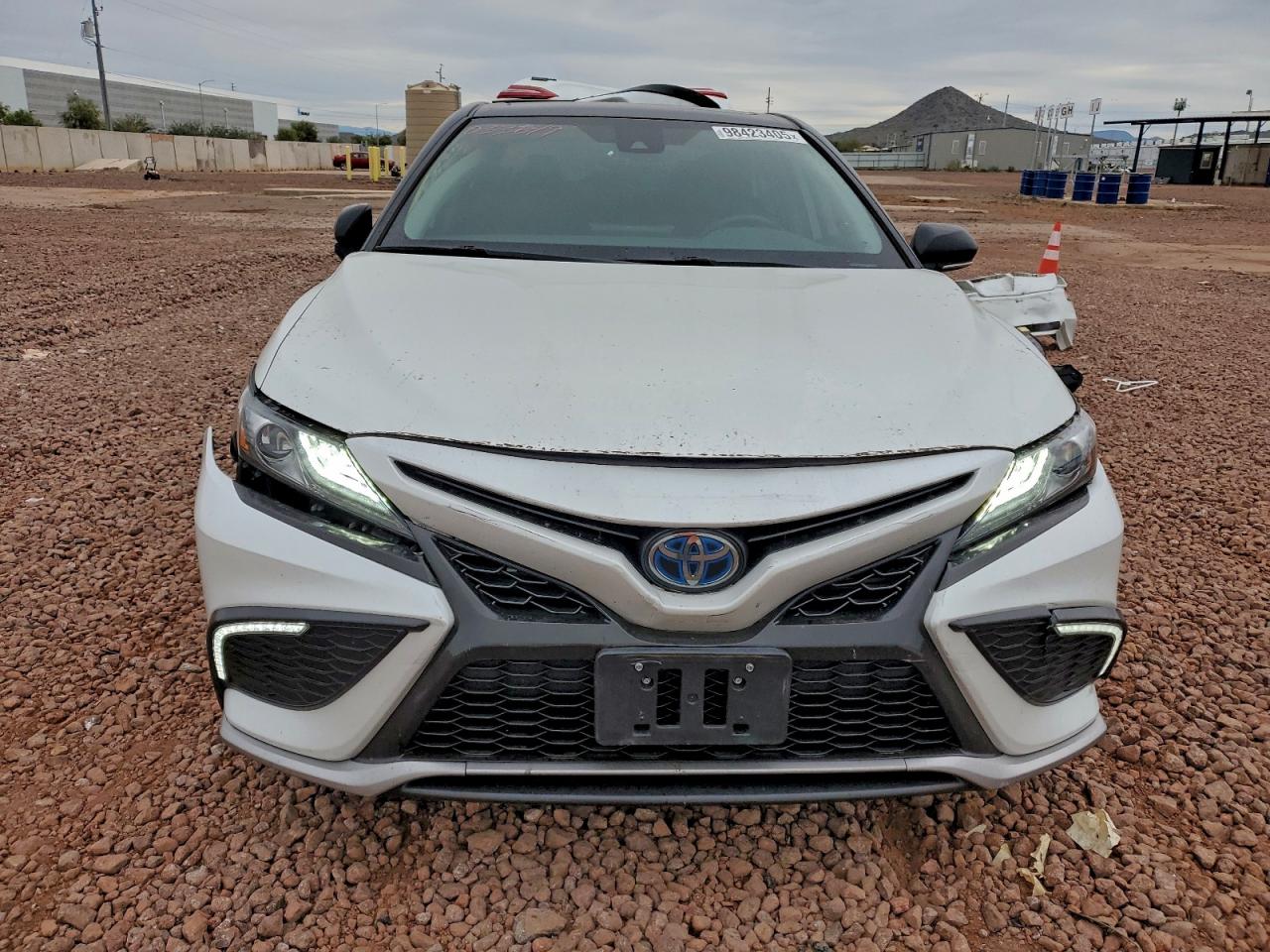 2022 TOYOTA CAMRY XSE photo 5