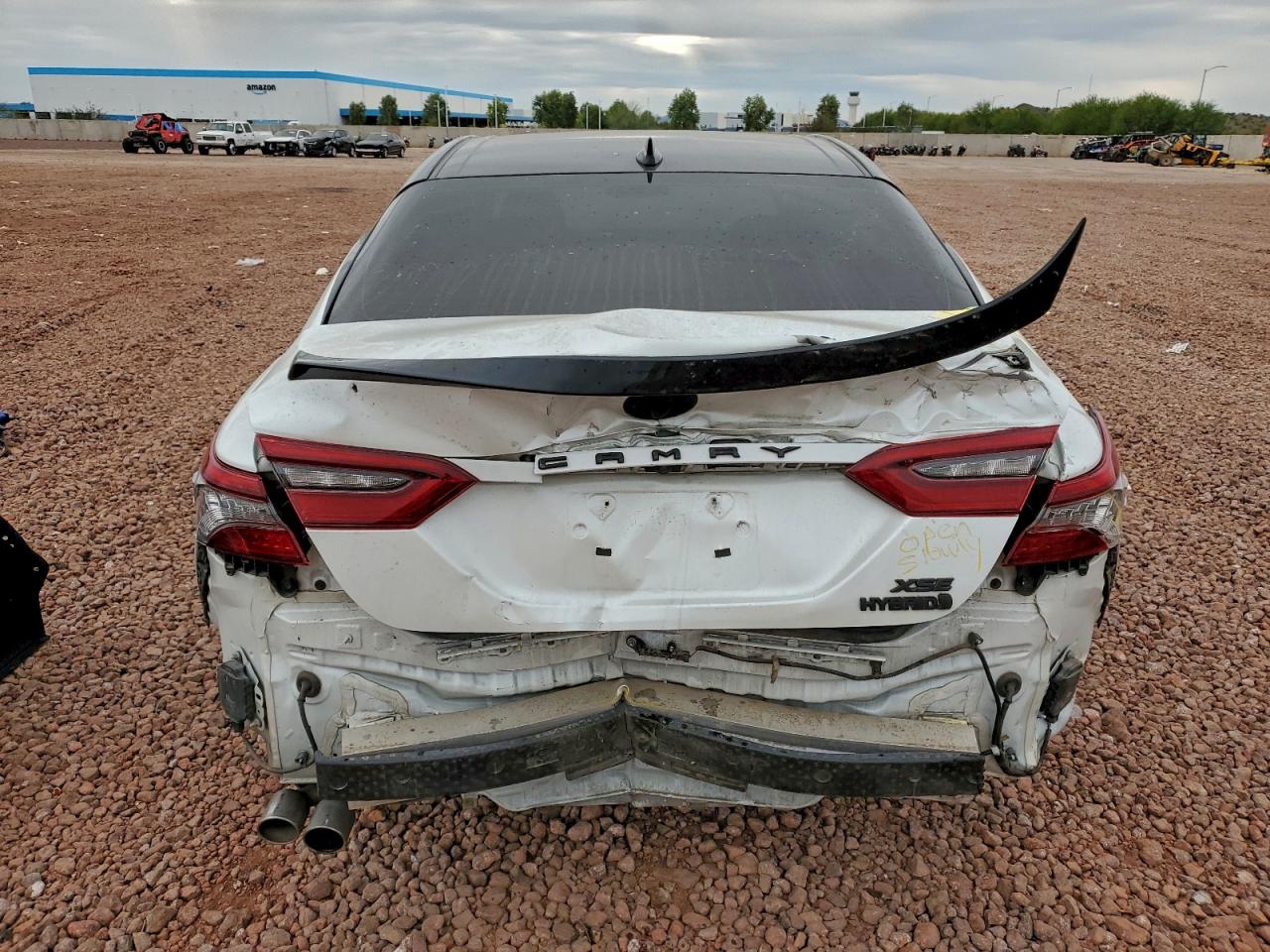 2022 TOYOTA CAMRY XSE photo 6