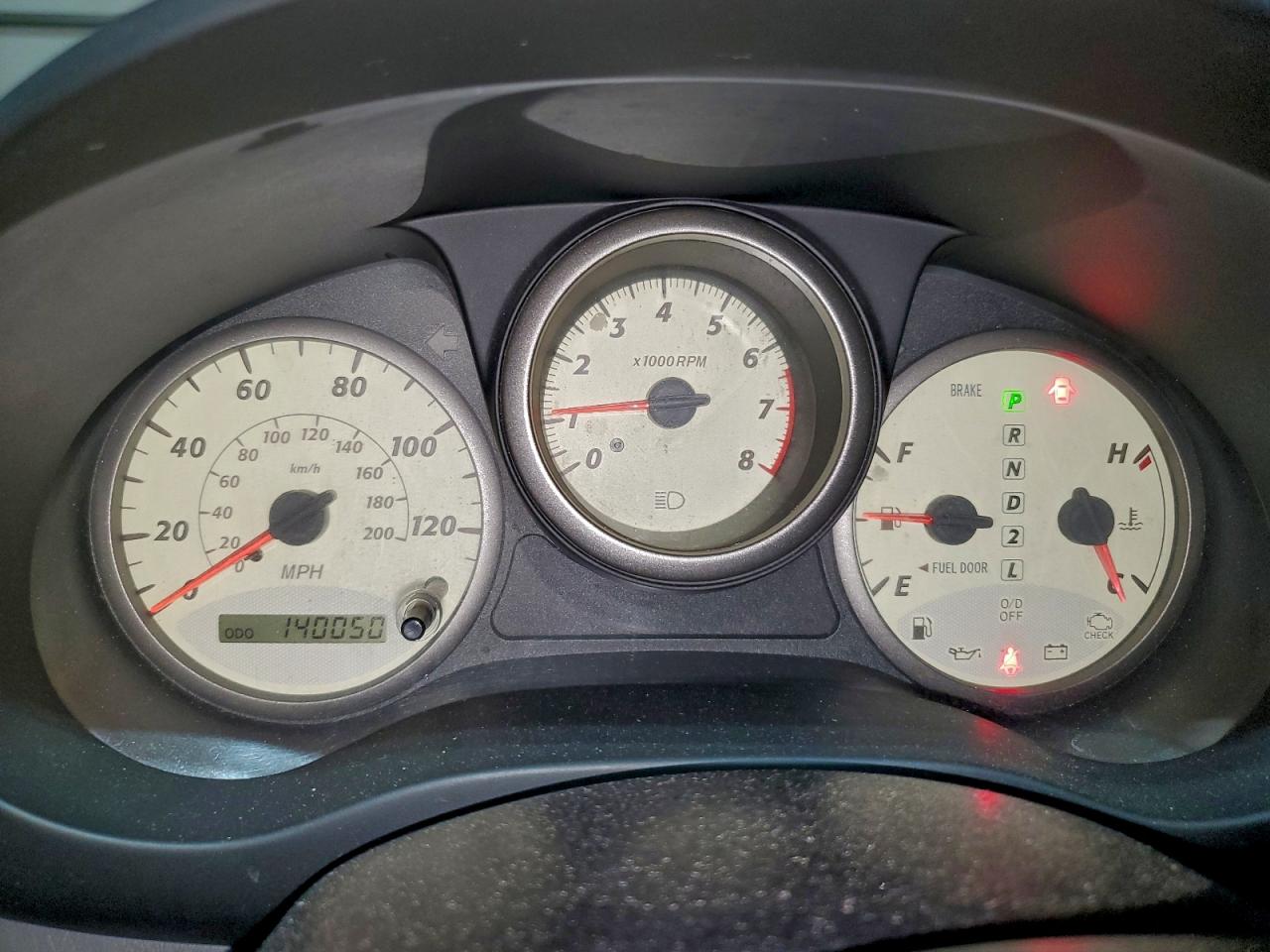 2002 TOYOTA RAV4 photo 9