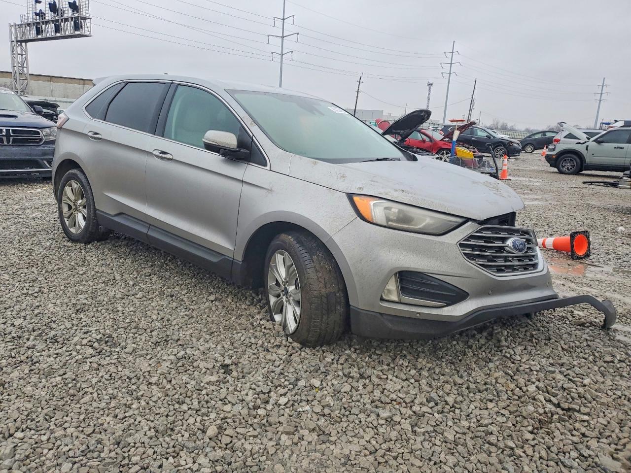 2021 FORD EDGE TITANIUM photo 4