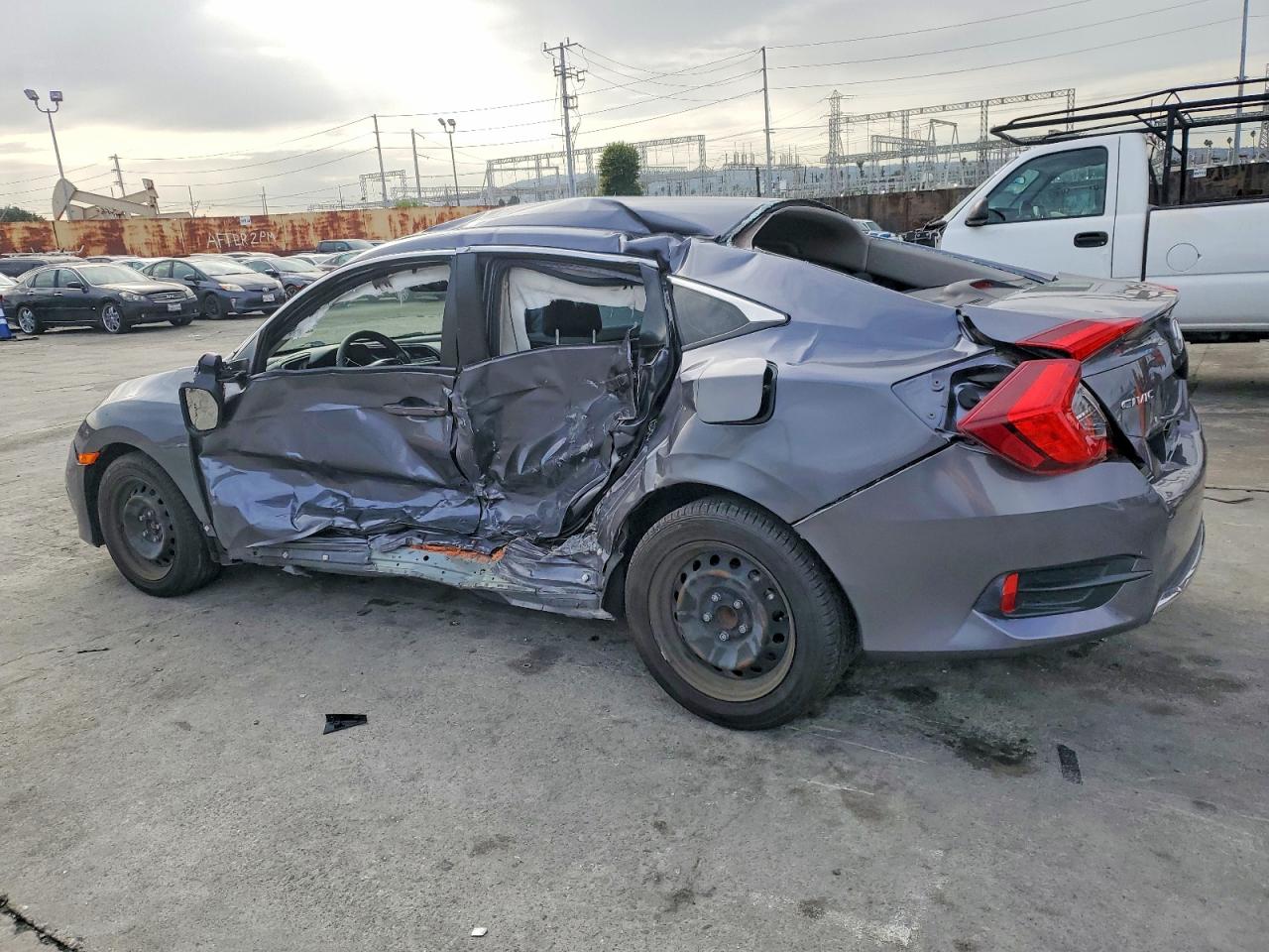 2020 HONDA CIVIC LX photo 2