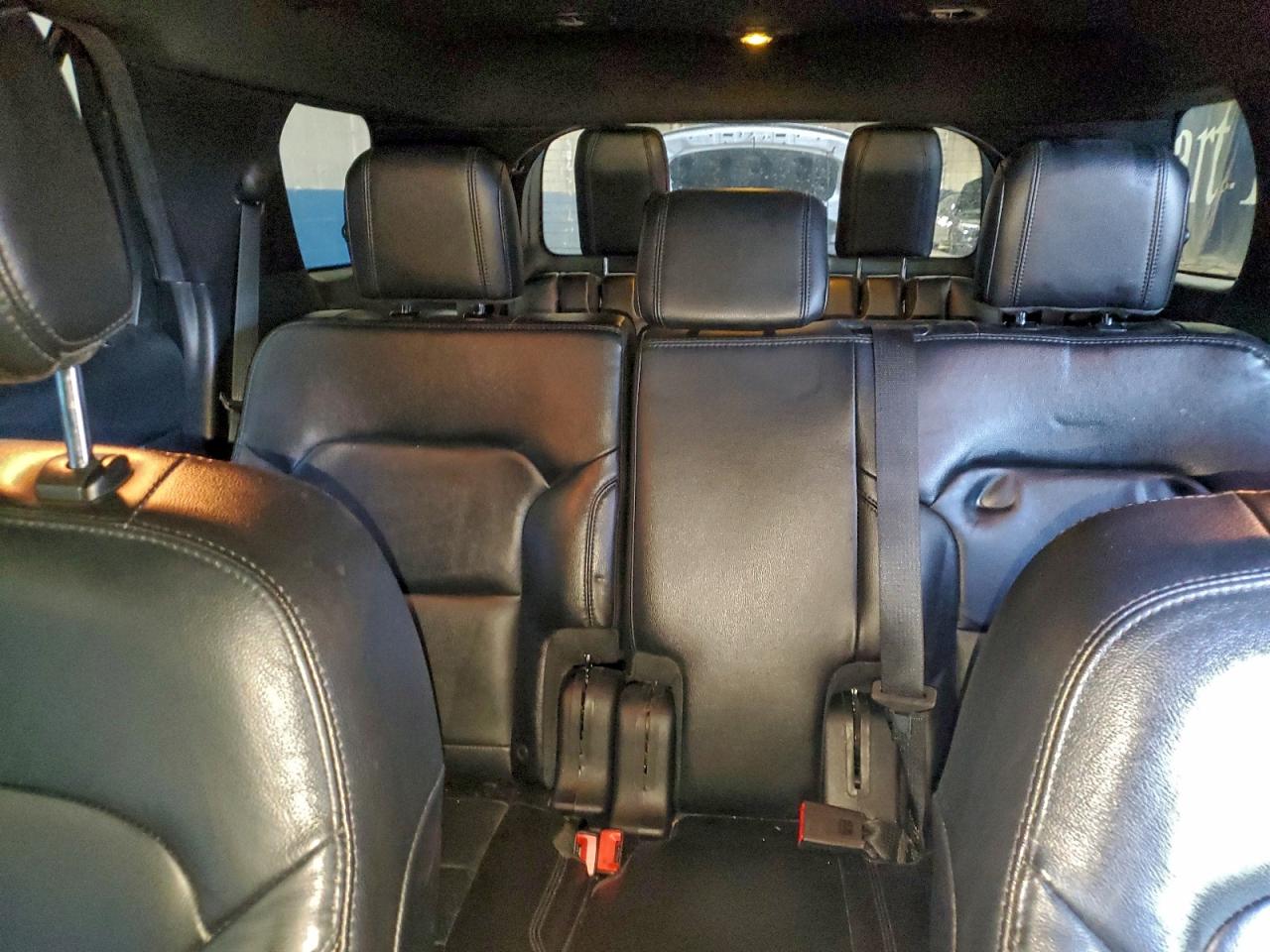 2017 FORD EXPLORER XLT photo 10