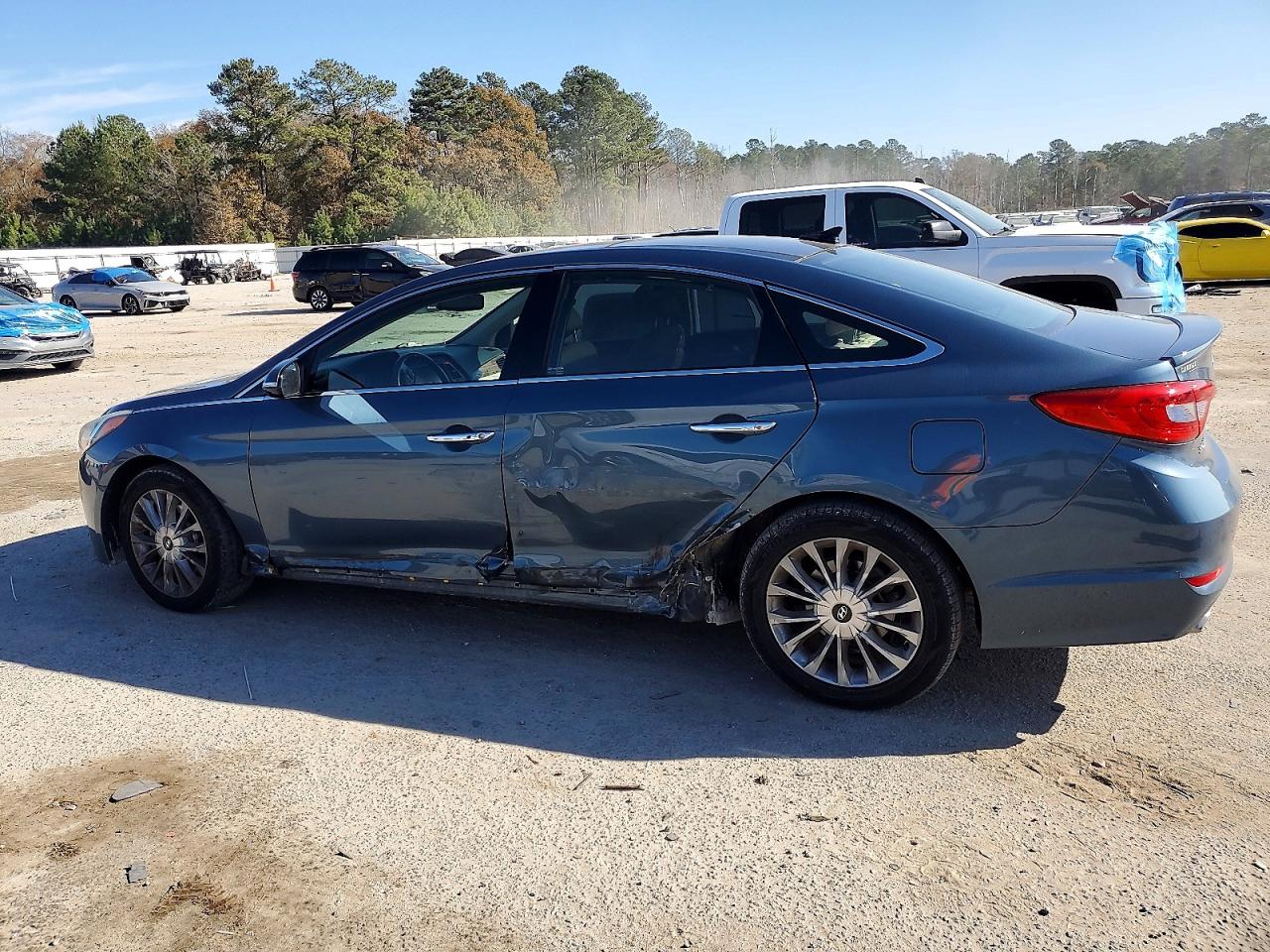 2015 HYUNDAI SONATA SPORT photo 2
