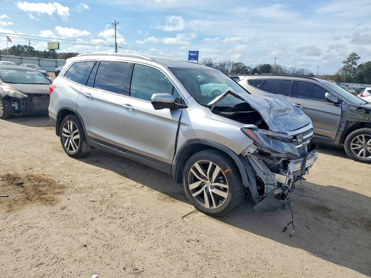 2016 HONDA PILOT TOURING photo 4