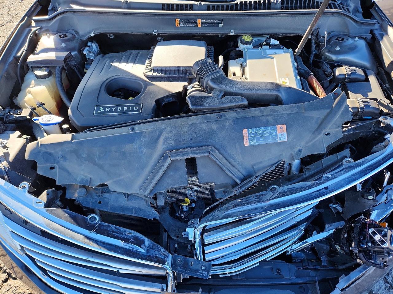 2016 LINCOLN MKZ HYBRID photo 11