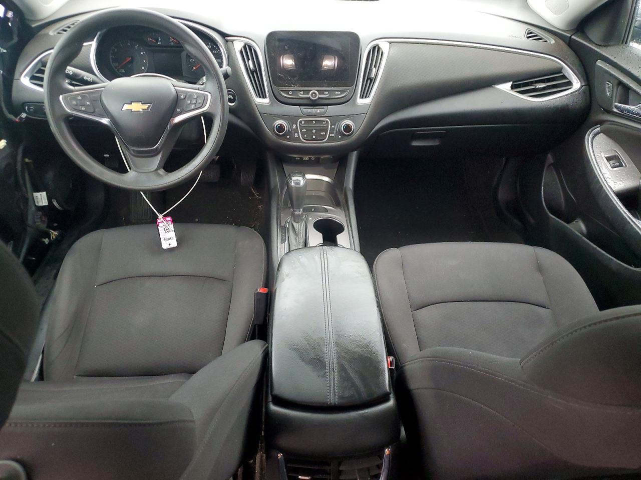 2020 CHEVROLET MALIBU LT photo 8