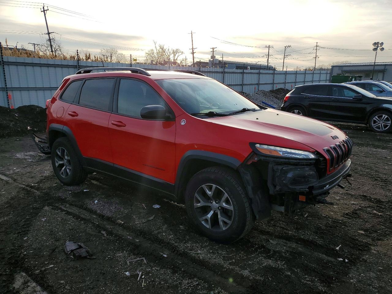 2017 JEEP CHEROKEE TRAILHAWK photo 4