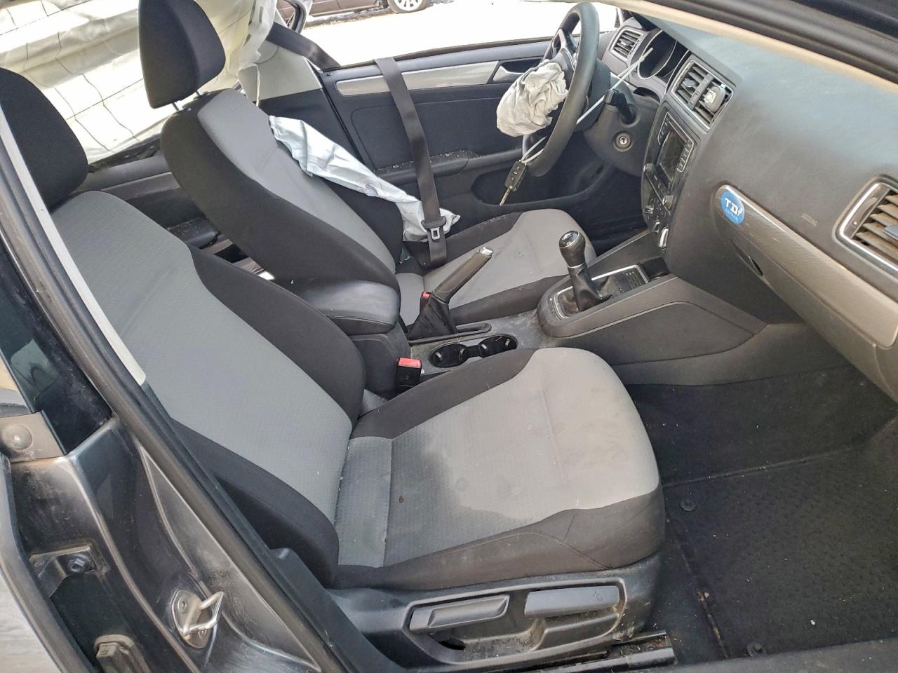 2018 VOLKSWAGEN JETTA S photo 13