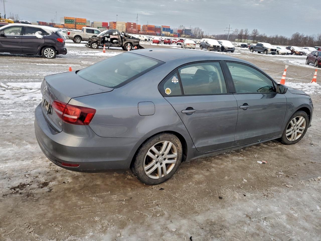 2018 VOLKSWAGEN JETTA S photo 5