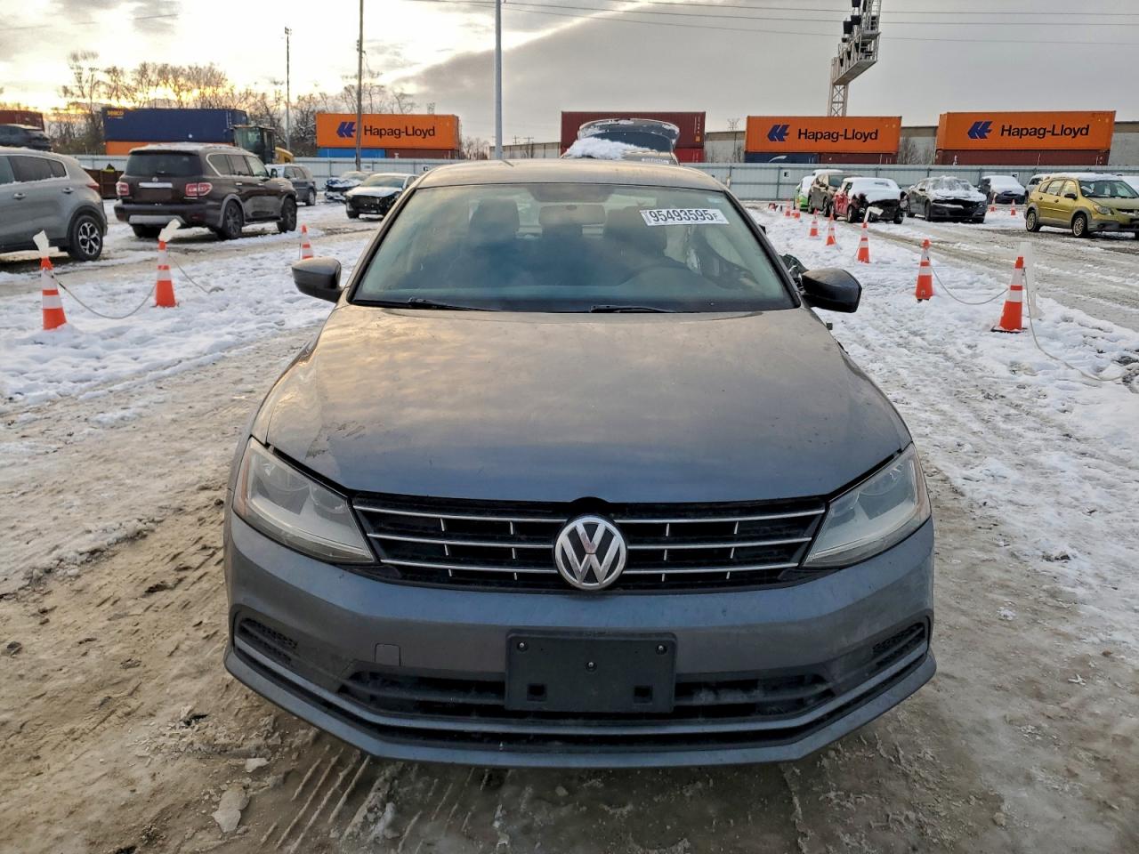 2018 VOLKSWAGEN JETTA S photo 9