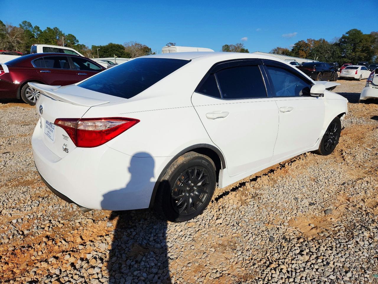 2018 TOYOTA COROLLA L photo 3