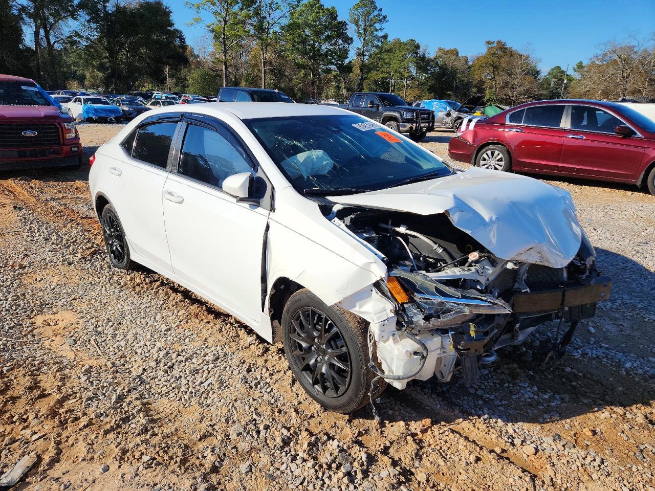 2018 TOYOTA COROLLA L photo 4