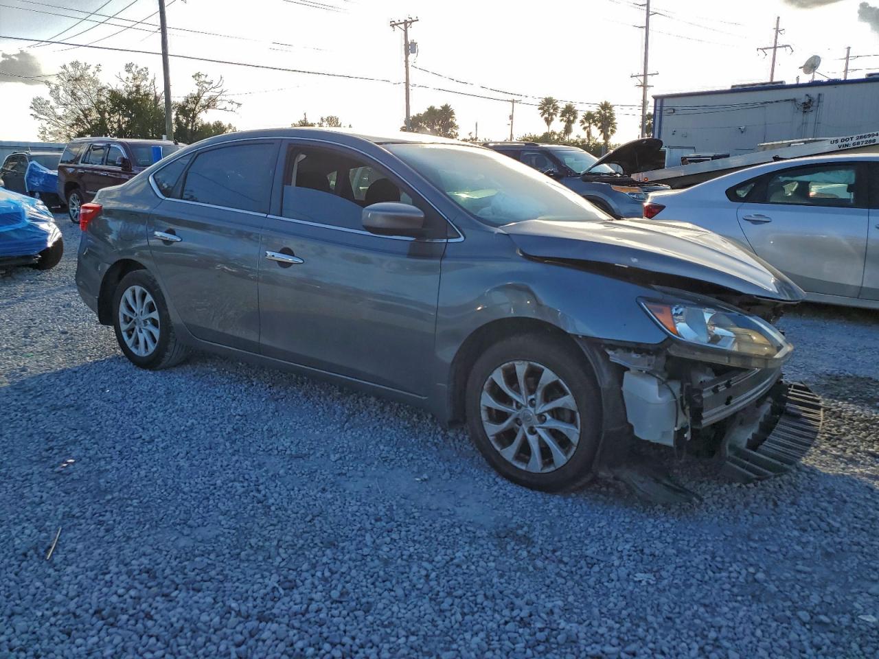2018 NISSAN SENTRA S photo 4