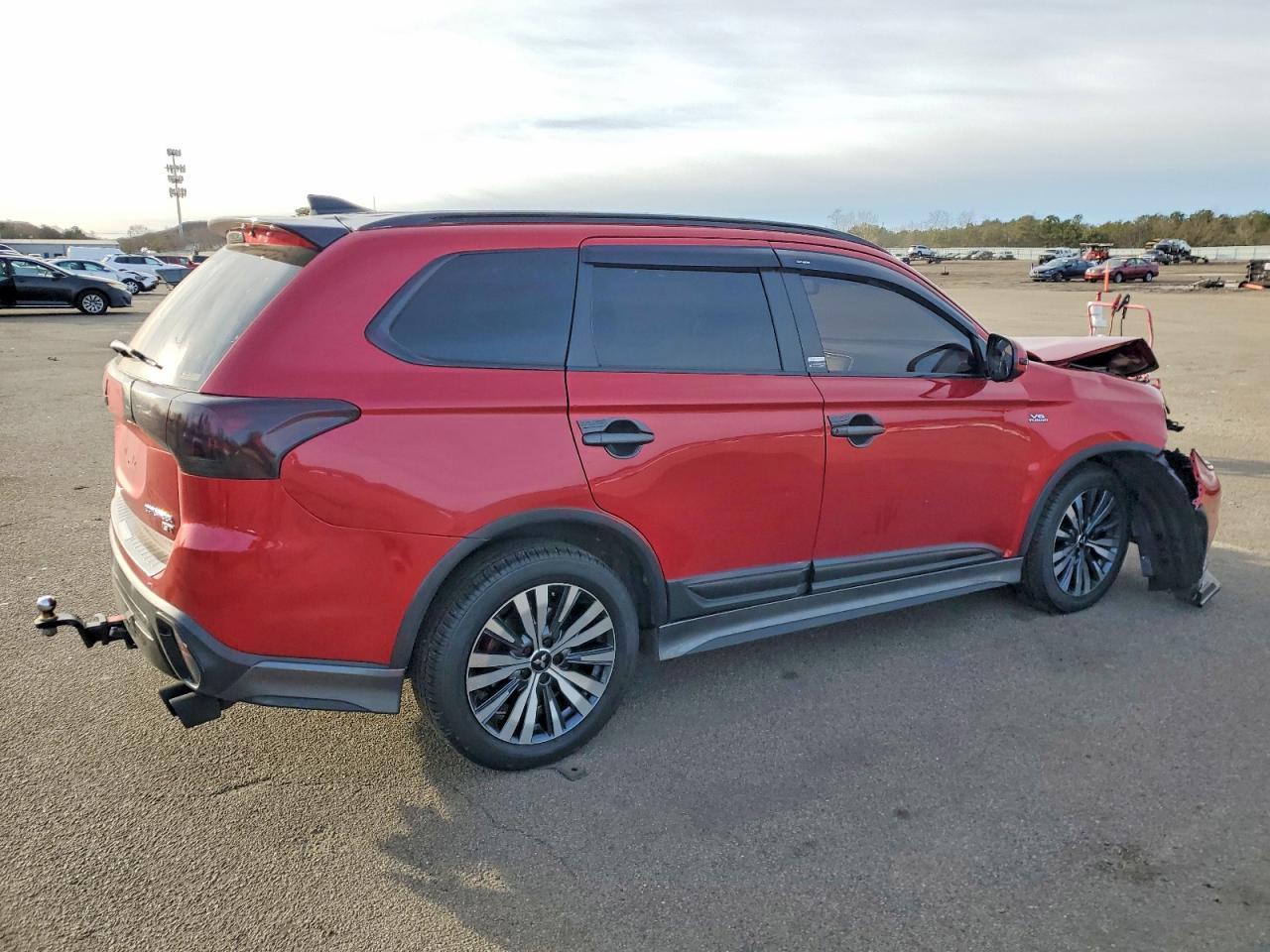 2019 MITSUBISHI OUTLANDER GT photo 3