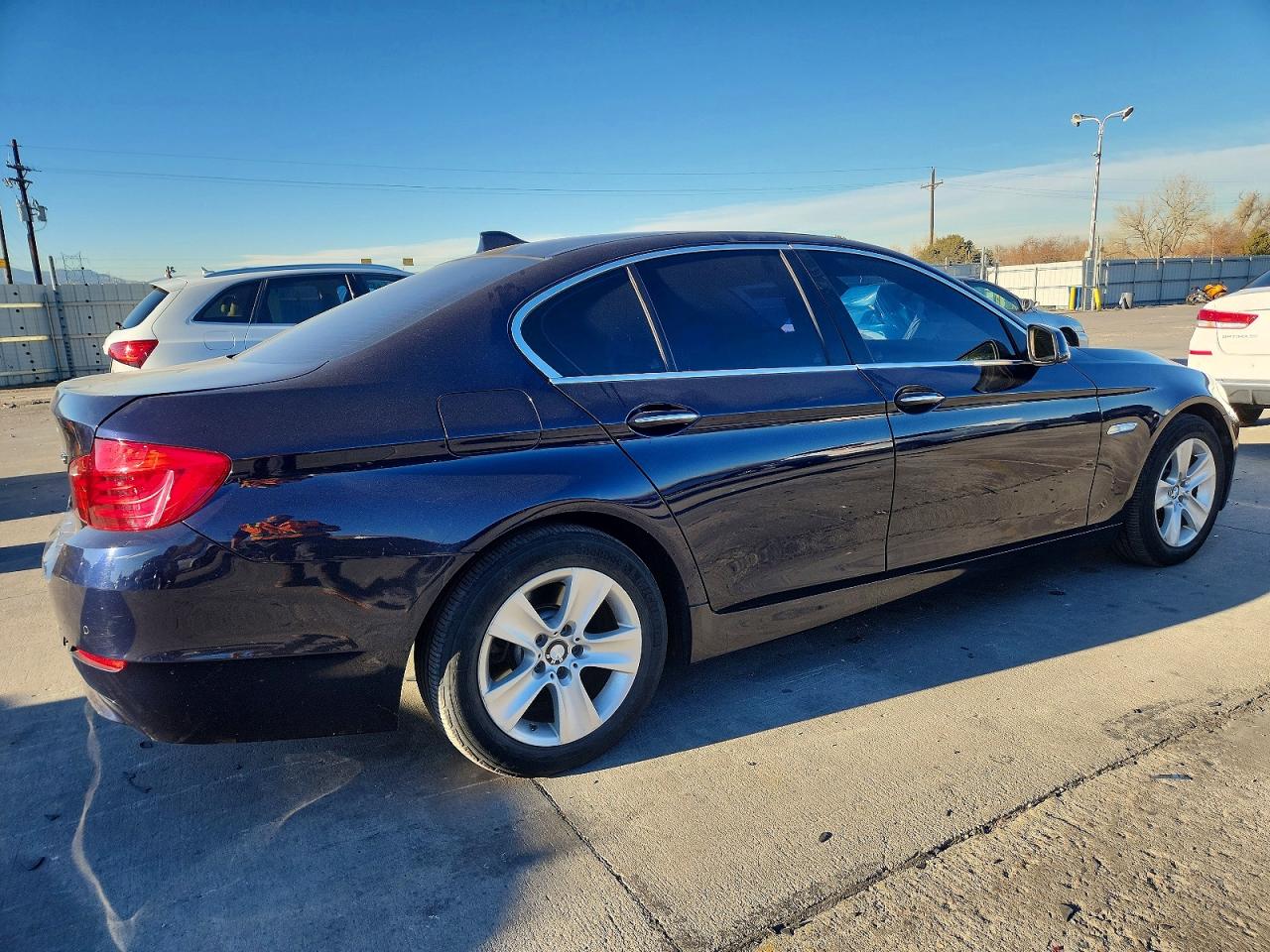 2013 BMW 528 XI photo 3