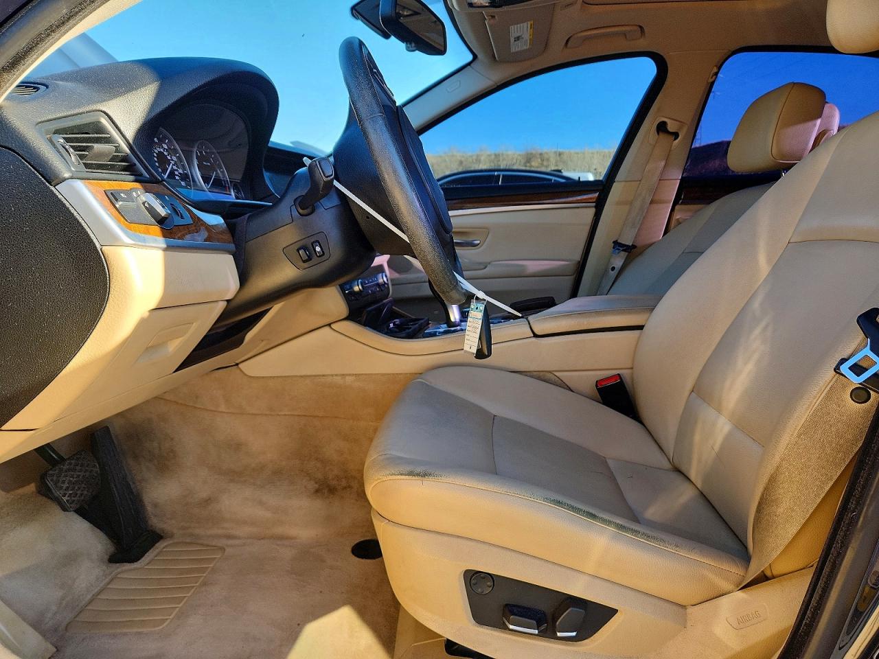 2013 BMW 528 XI photo 7